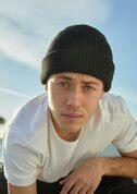Итан Каткоски (Ethan Cutkosky): фильмы, биография, семья, фильмография ...