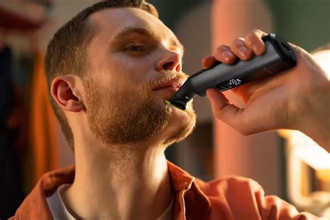 Триммер Philips QP6551/15 OneBlade Pro купить по низкой цене в Кишинёве ...