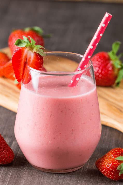 easy strawberry milkshake