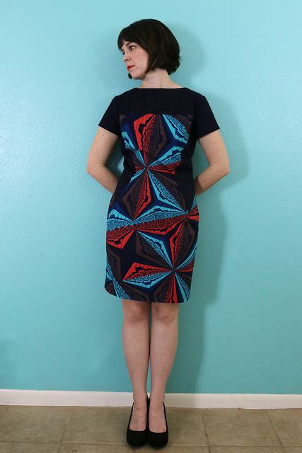 McCall’s 6278 Vlisco Print Dress – Dixie DIY