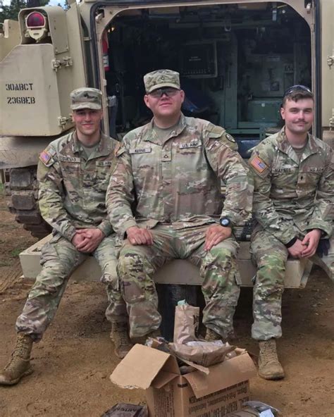 Sampson Kerns (@sampsonkerns1999) • Instagram photos and videos