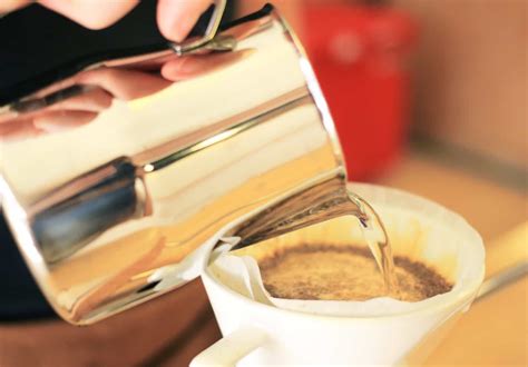 Drip Coffee Maker vs. Percolator – Which Makes Better Coffee? - dripped ...