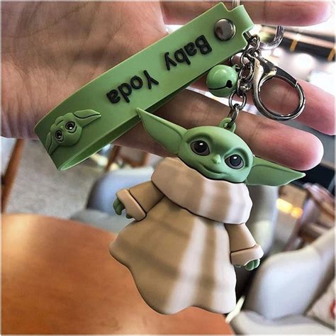 Брелок Бейби Йода. Брелок на ключи Baby Yoda – фото, отзывы ...
