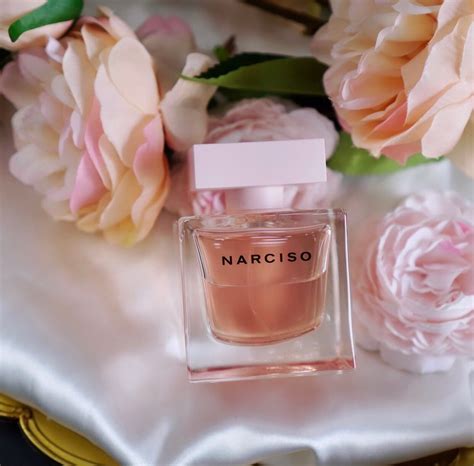Nước Hoa Nữ Narciso Rodriguez Cristal Chính Hãng Giá Tốt