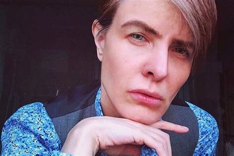 Джулия Ванг: «Я родилась странным ребенком, с аномалиями» | STARHIT