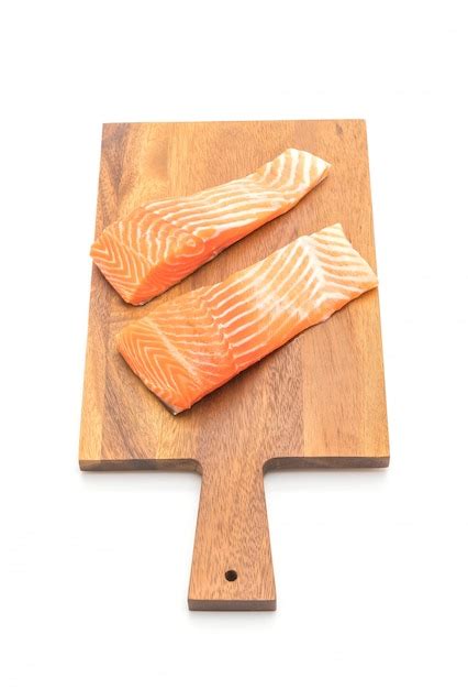 Premium Photo | Raw salmon fillet