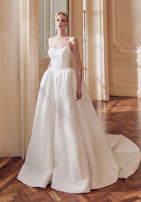 Daphne Wedding Dress – Textured Mikado Ballgown with Drop Waist