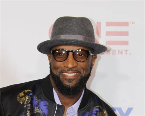 rickey smiley turns pain  laughter  unsung hollywood