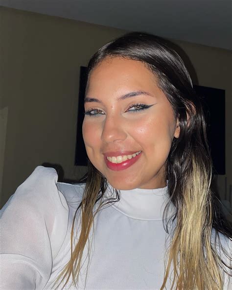 Pamella Cristiny (@pamella_cristiny) • Instagram photos and videos