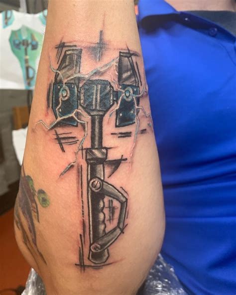 Share more than 56 ratchet and clank tattoo best - in.cdgdbentre