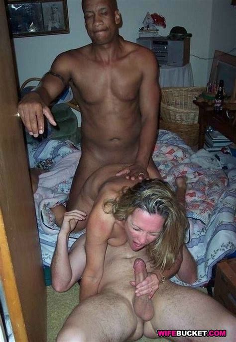 Submitted amateur MILF sex pics Porn Pictures, XXX Photos, Sex Images