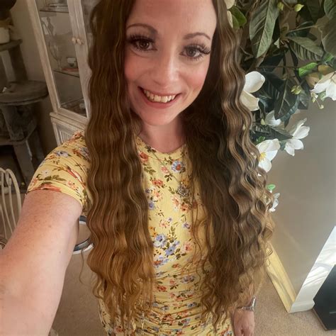 Nikki NiCole Johnston