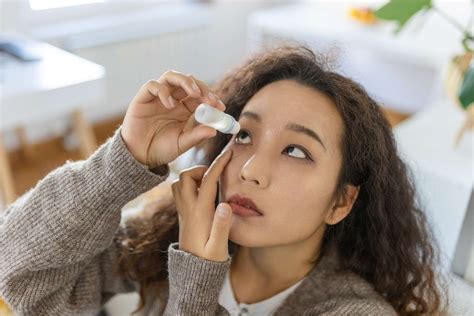 Eye Makeup Allergies