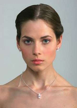 Юлия Снигирь (Yuliya Snigir, Юлия Сирискина) - актриса - фотографии ...