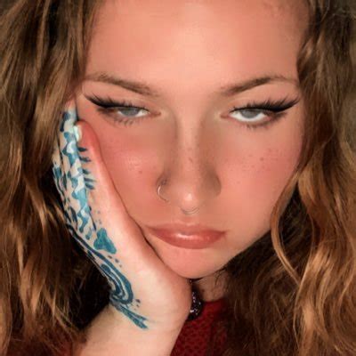 lemonhead on Twitter: "Subway I love your pizzas....but with pickles ...