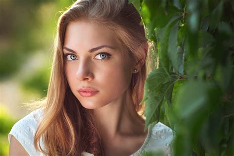 Картинки молодые девушки