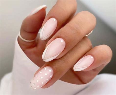 дизайн ногтей с молочной базой | Unhas desenhadas, Unhas bonitas, Unhas ...