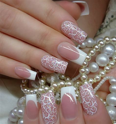 40+ Amazing Bridal Wedding Nail Art for Your Special Day 2022
