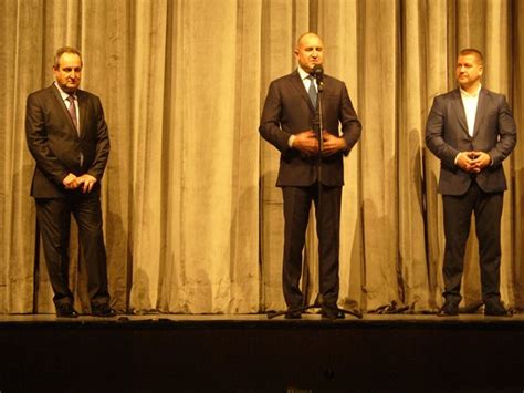 В Стара Загора си пожелаха Фестивалът на оперното и балетното изкуство ...
