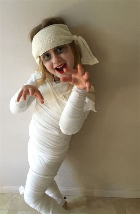 Pin auf Mummy Costume