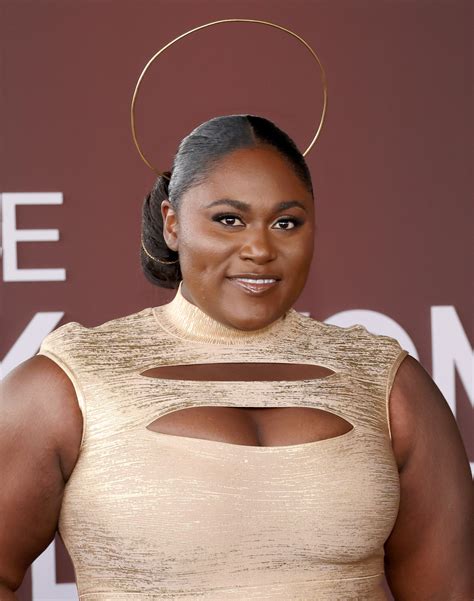 The Best Beauty Looks From The ESSENCE 2024 Black Women In Hollywood