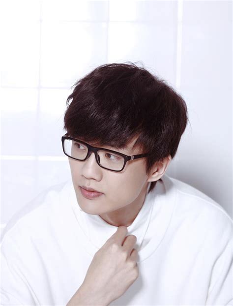 许嵩(中国内地歌手)_360百科