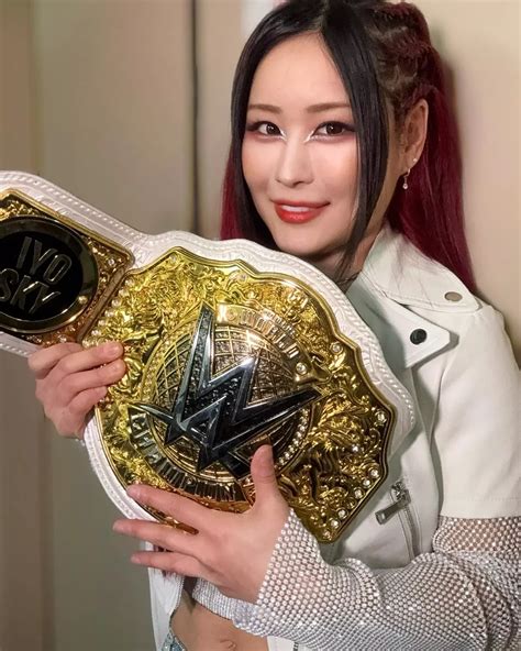 Pin by Kingofkings41388 on Female Models And Sports Stars And Others in