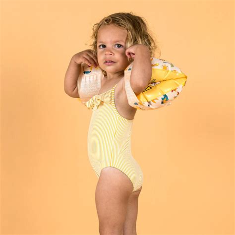 Maillot de bain bébé fille une pièce imprimé avec des volants | Decathlon