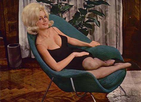 Cynthia Maddox (early 1960s) : r/oldschoolhot