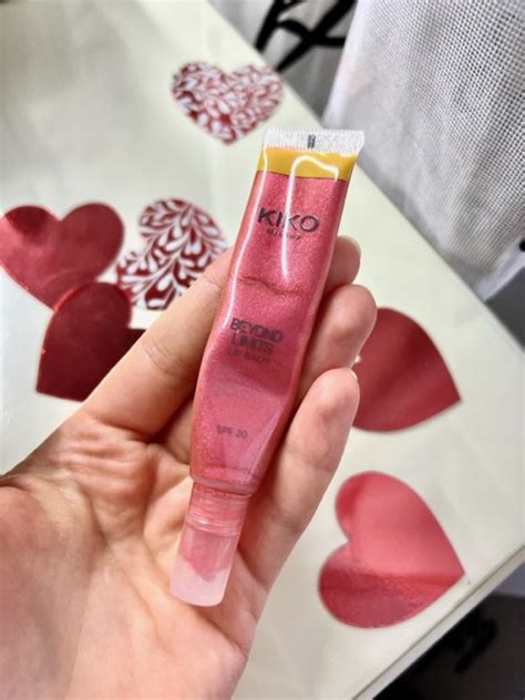 Бальзам для губ Kiko Milano Beyond Limits Lip Balm SPF 20 | отзывы