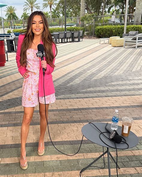 Meet Jackie Redmond, the WWE's stunning latest backstage reporter ...