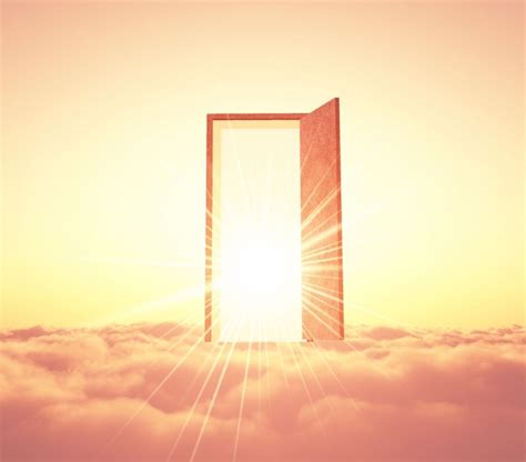 Дверь в небе — Door in the sky