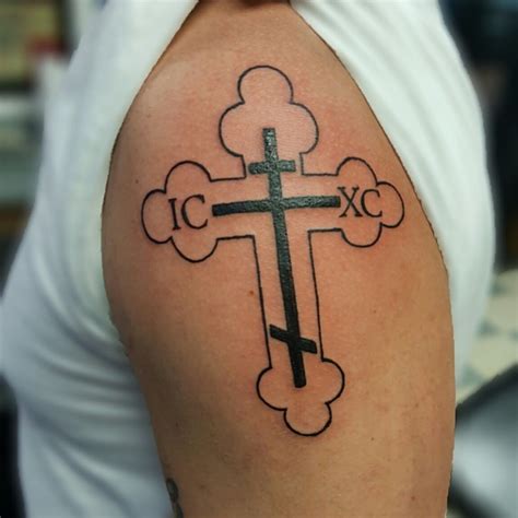 Pin by Natalia on tattoos | Cross tattoo for men, Cute hand tattoos ...