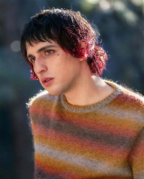 EDM Superstar Porter Robinson Is Going Pop! Listen to 'Cheerleader'