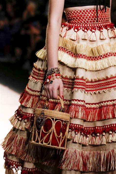 Бахрома | Fashion dresses, Fashion design, Boho fashion
