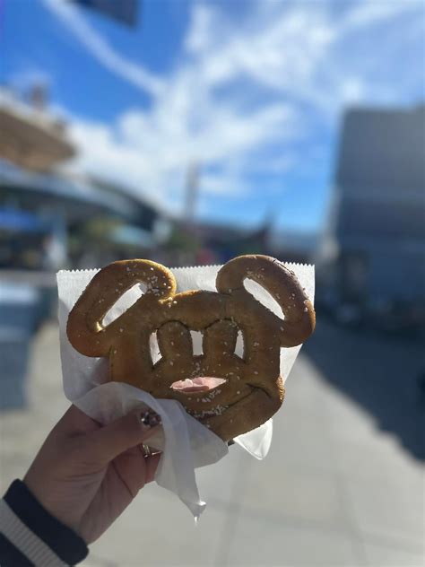 Jena Ammarise - Jena Ammarise added a new photo.