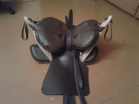 Купить седло для лошади из кожи в Москве под заказ - "Конношорник"