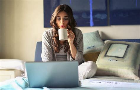 Why You Shouldn't Check Email in the Morning And What To Do Instead