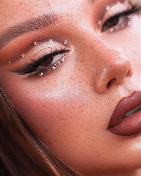 Pin by sshmendall on butterflies | Natural makeup, Makeup looks ...