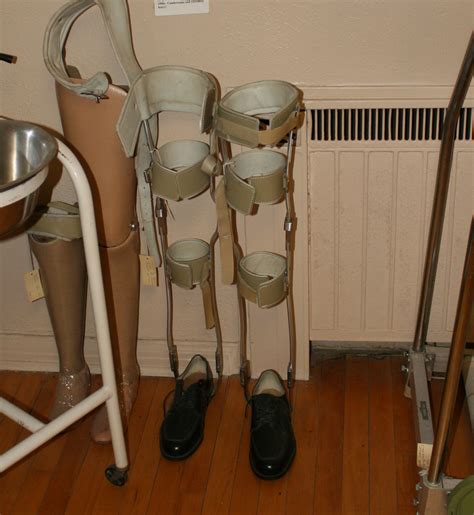 Leg Braces Like Forrest Gump at Casey Hall blog