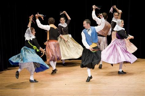 UEP!: BAILES TÍPICOS MALLORQUINES.