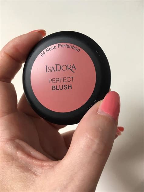 IsaDora Perfect Blush 04 Rose Perfection | lyko.com