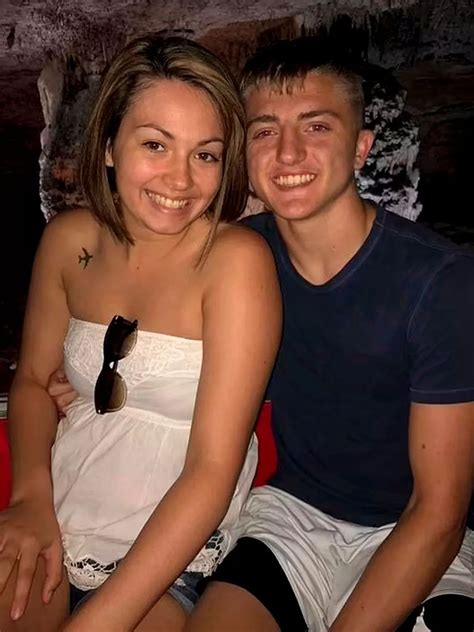 Missouri 'camel toe' teacher may have got away with it had one thing