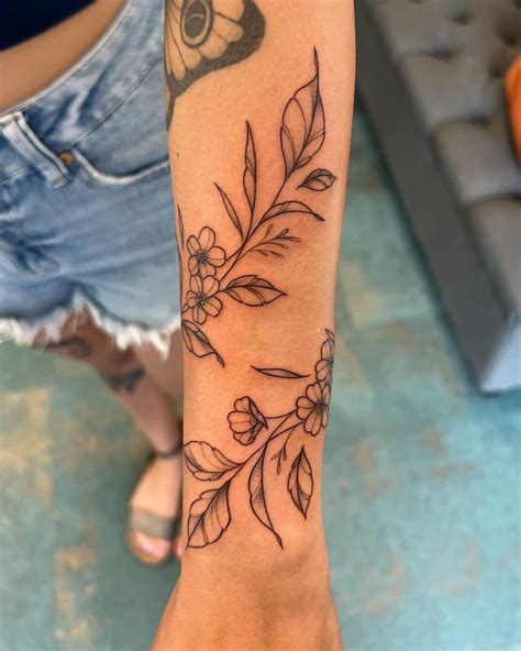 41+ Stunning Vine Tattoos That Will Inspire Your Next Ink - Inked & Styled