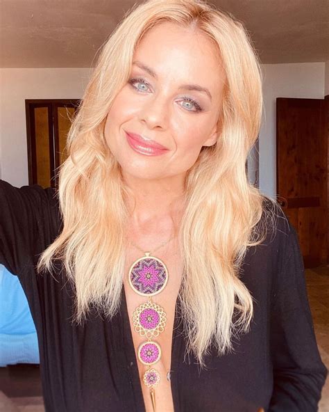 Jessica Collins 05/12/2023 • CelebMafia