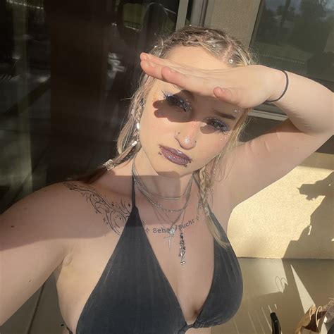 Niki (@Nihachu) / Twitter