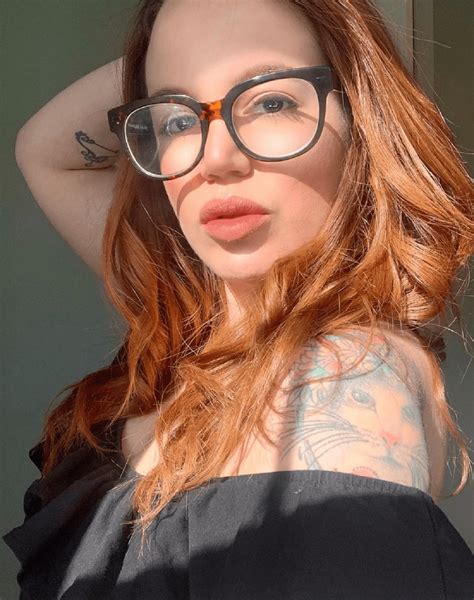 '90 Day Fiancé': Larissa Dos Santos Lima and Jess Caroline Are Friends