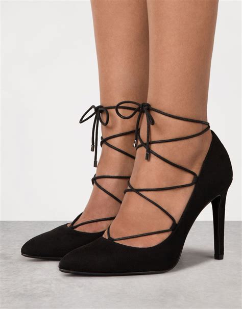 Geschnürte Pumps | Heels, Pumps, Shoes