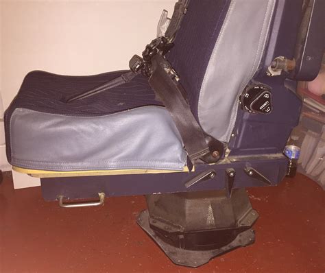 airbus pilot seat aaaa glb flight products