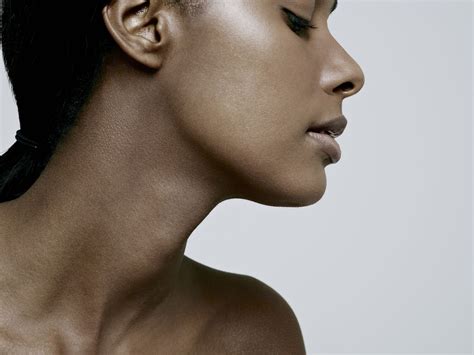 Neck Aging Treatments Explained - Younger Looking Neck Tips and Tricks ...